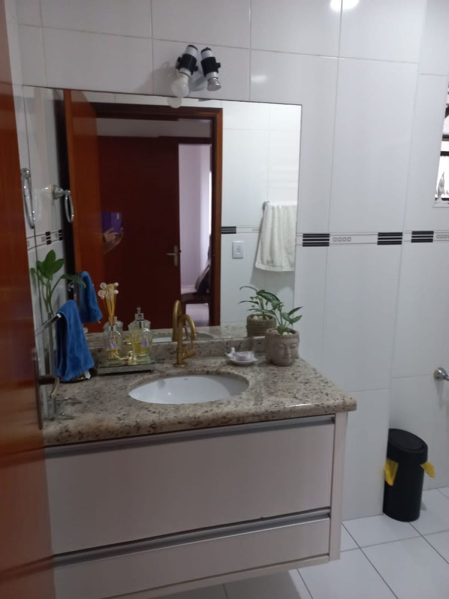 Apartamento com 3 Dormitórios à venda, 97 m² por R$ 485.000,00 Apartamento com 3 Dormitórios à venda, 97 m² por R$ 485.000,00
