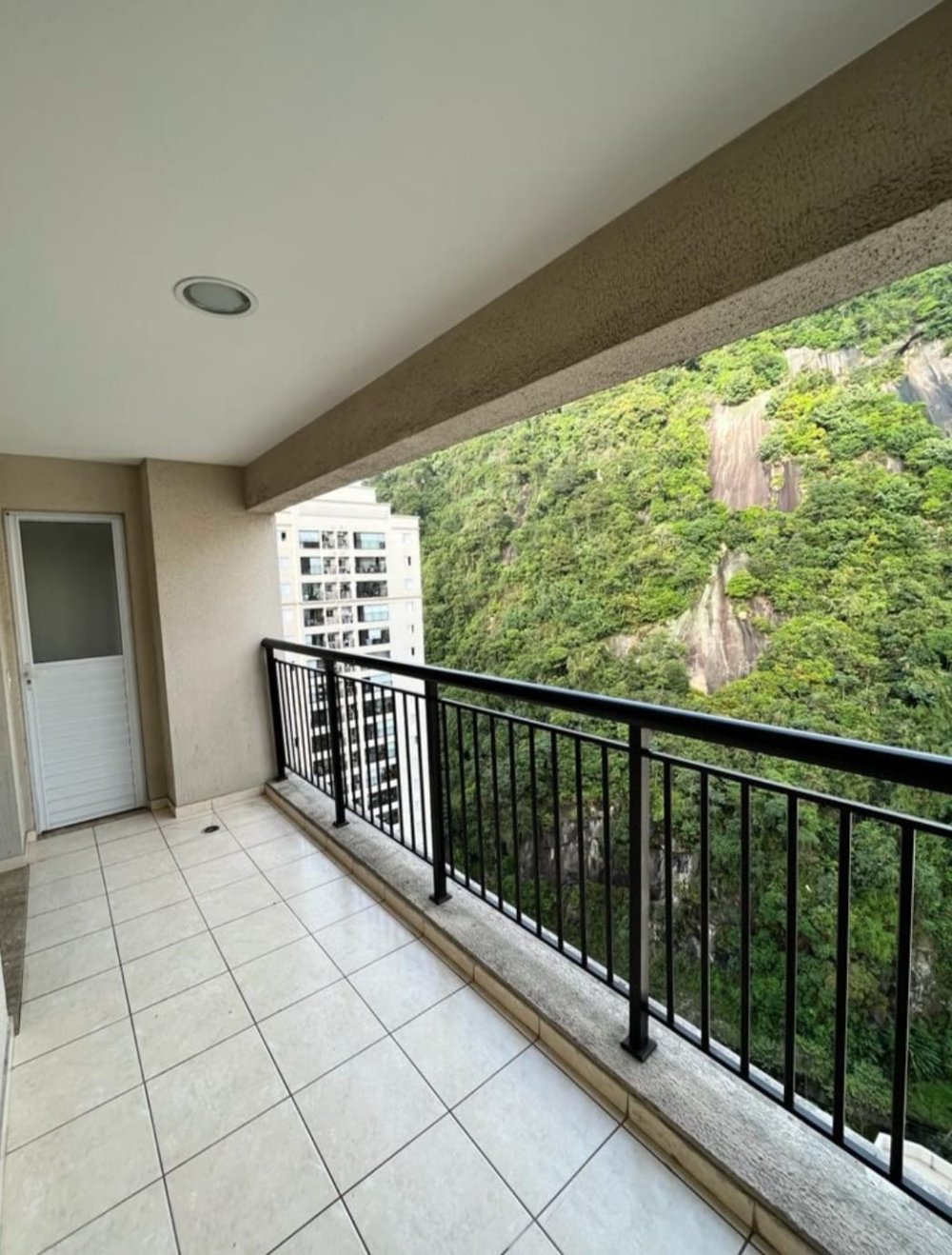 Apartamento à venda  no Marapé - Santos, SP. Imóveis