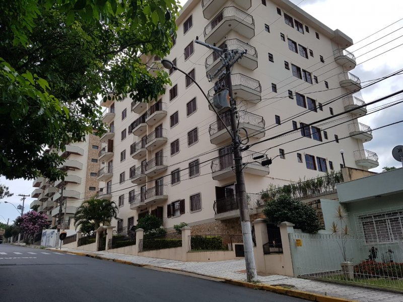 Apartamento  venda  no Centro - Serra Negra, SP. Imveis