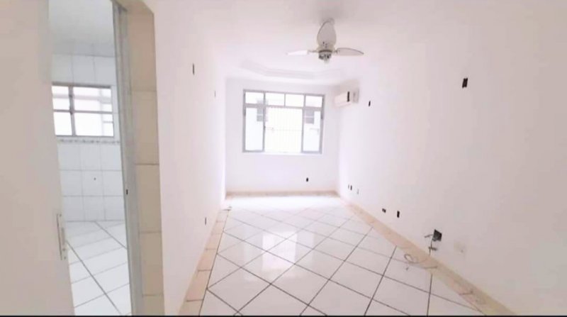 Apartamento  venda  no Embar - Santos, SP. Imveis