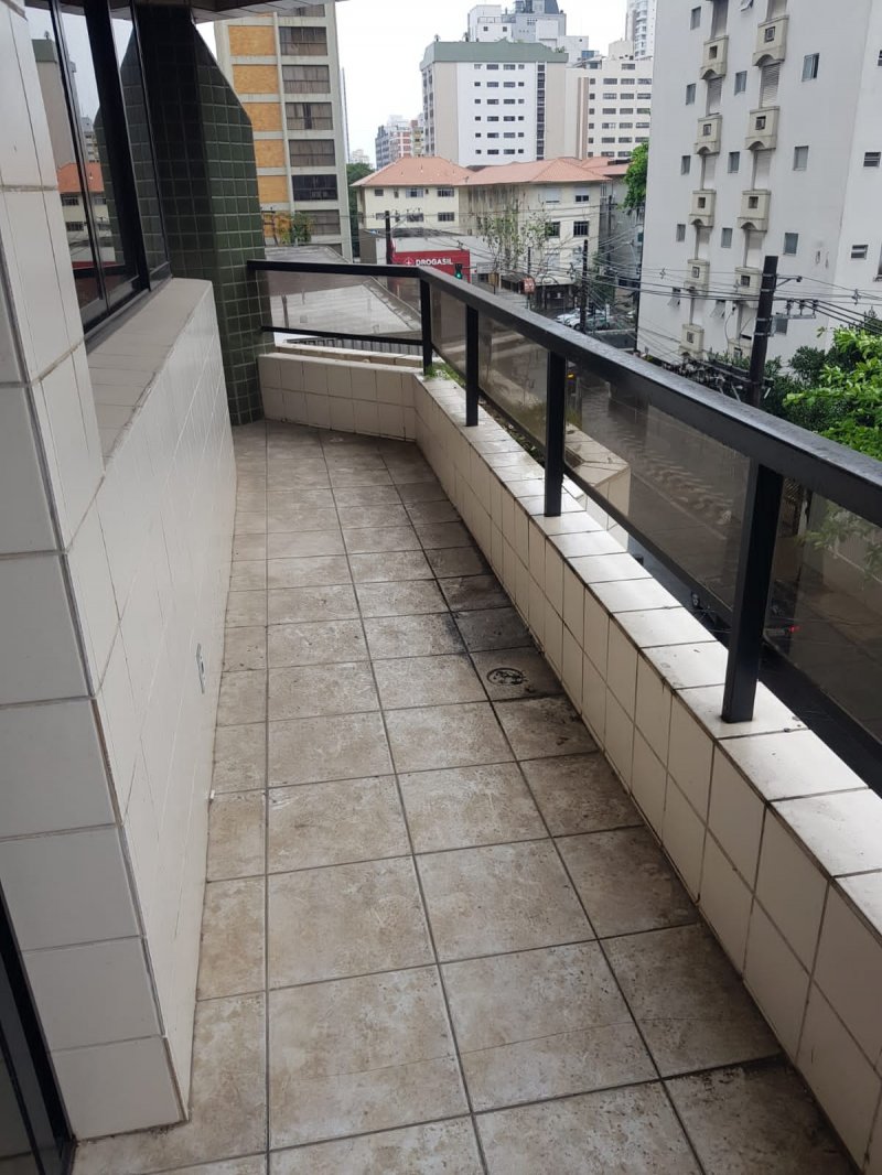 Apartamento Alto Padro - Venda - Gonzaga - Santos - SP