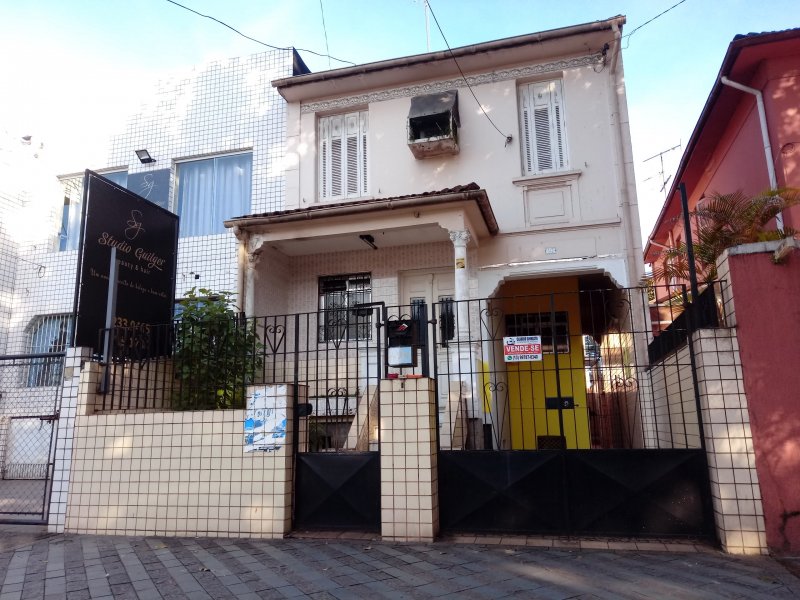Sobrado à venda  no Vila Mathias - Santos, SP. Imóveis