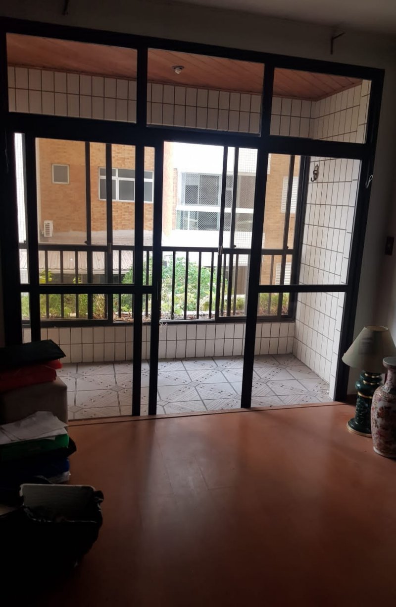 Apartamento à venda  no Gonzaga - Santos, SP. Imóveis