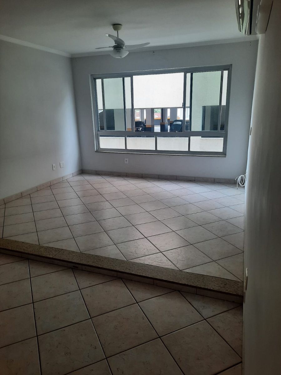 Apartamento à venda  no Gonzaga - Santos, SP. Imóveis