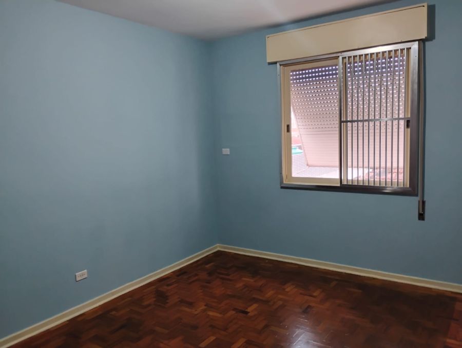 Apartamento com 3 Dormitórios à venda, 142 m² por R$ 695.000,00 Apartamento com 3 Dormitórios à venda, 142 m² por R$ 695.000,00