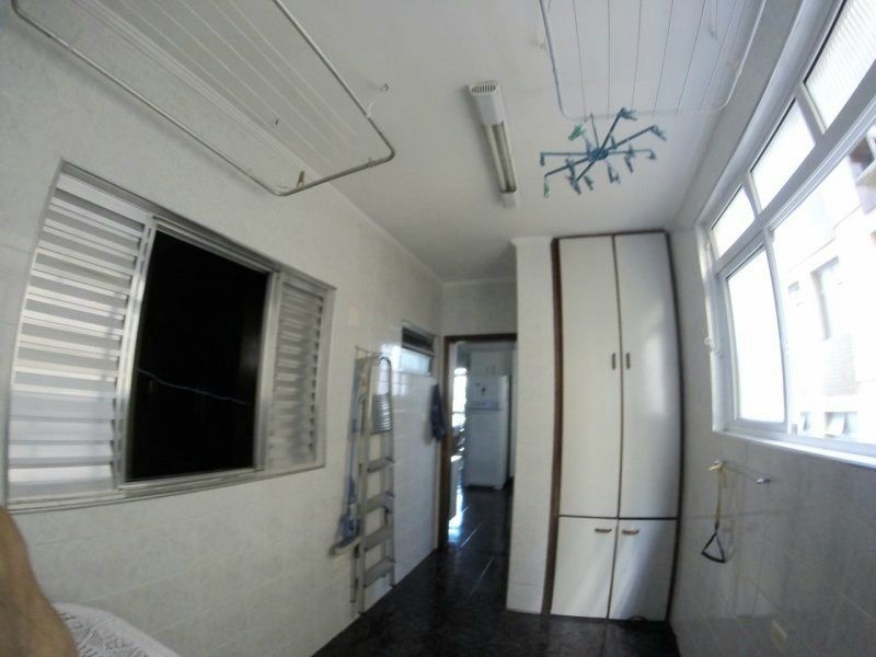 Apartamento com 4 Dormitórios à venda, 170 m² por R$ 700.000,00 Apartamento com 4 Dormitórios à venda, 170 m² por R$ 700.000,00