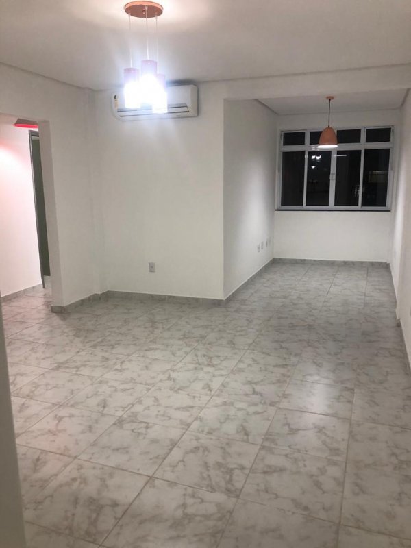 Apartamento à venda  no Boqueirão - Santos, SP. Imóveis